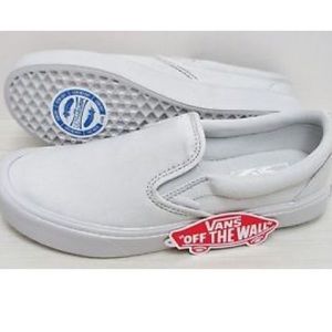 vans ultracush slip ons